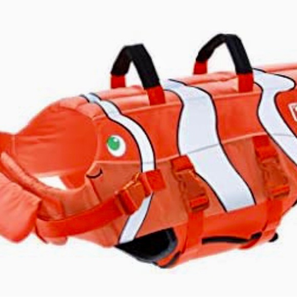 Outward Hound Other - Outward hound dog life jacket size large